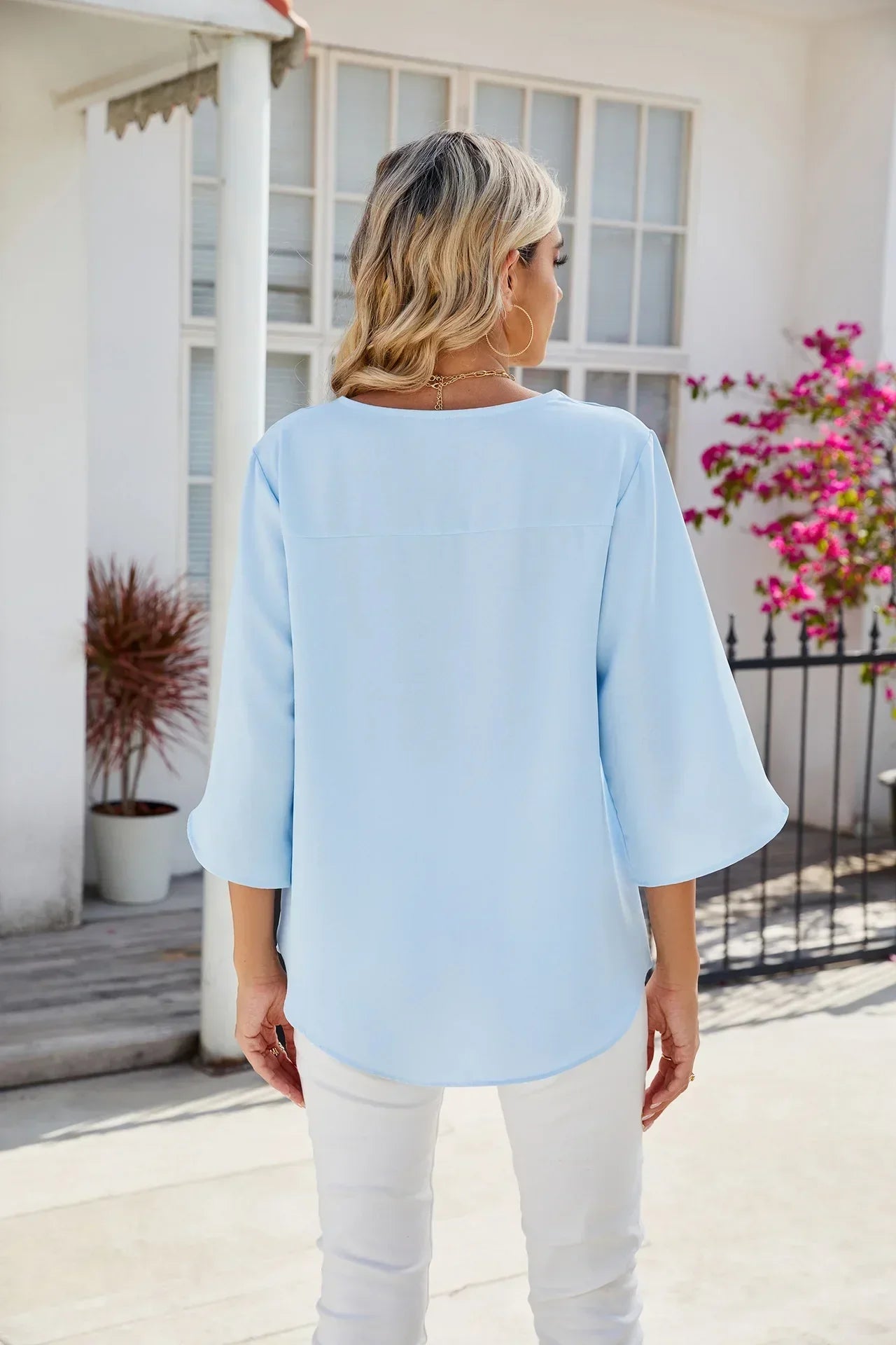 Trine | V-neck Blouse