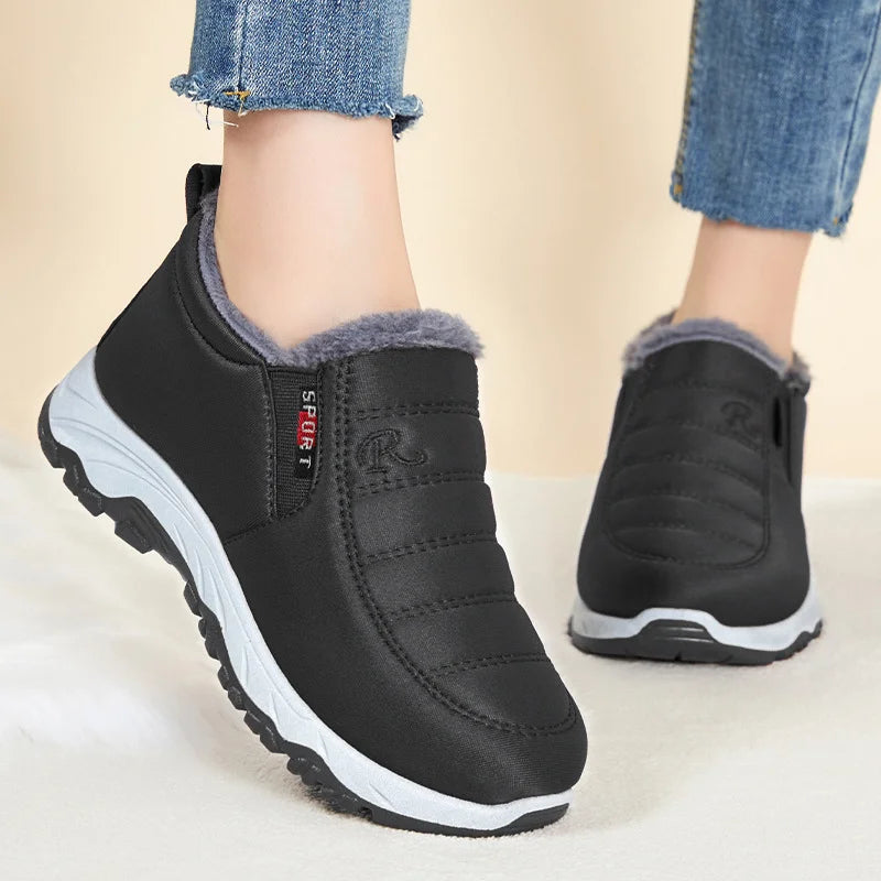 Lena | Stylish slip on winter boots