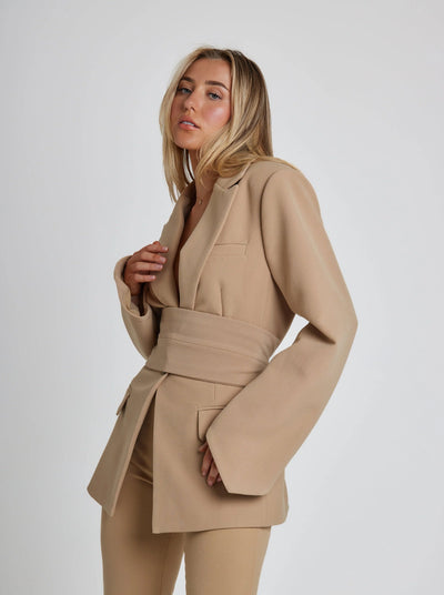 Renata | Elegant and Comfortable blazer