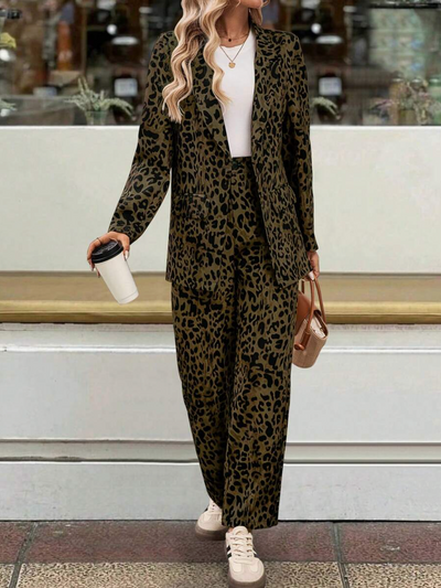 Tina | Elegant leopard print set
