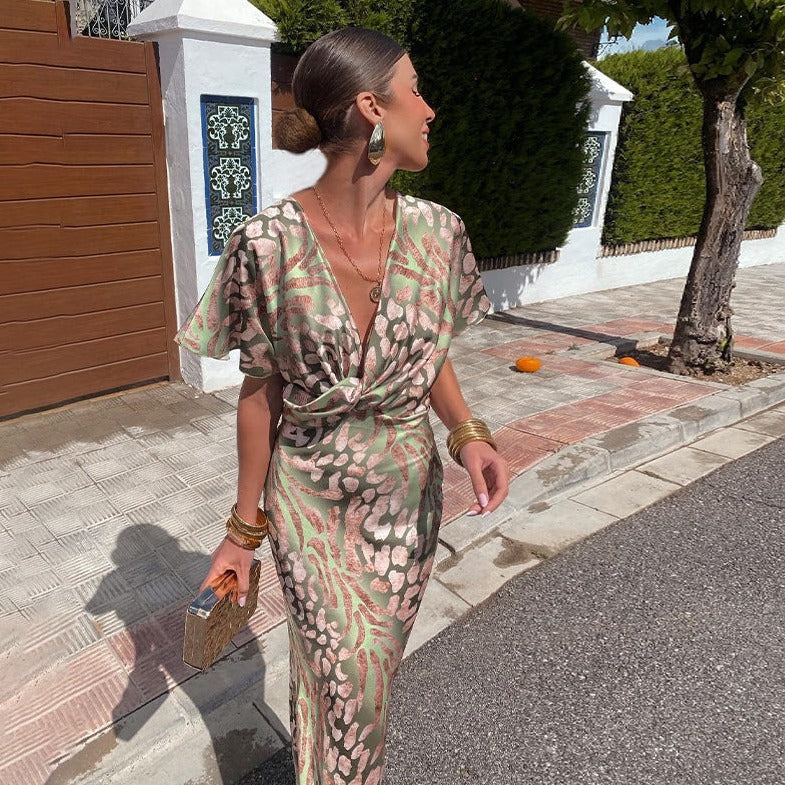 Leala | Twisted V-Neck Maxi Dress