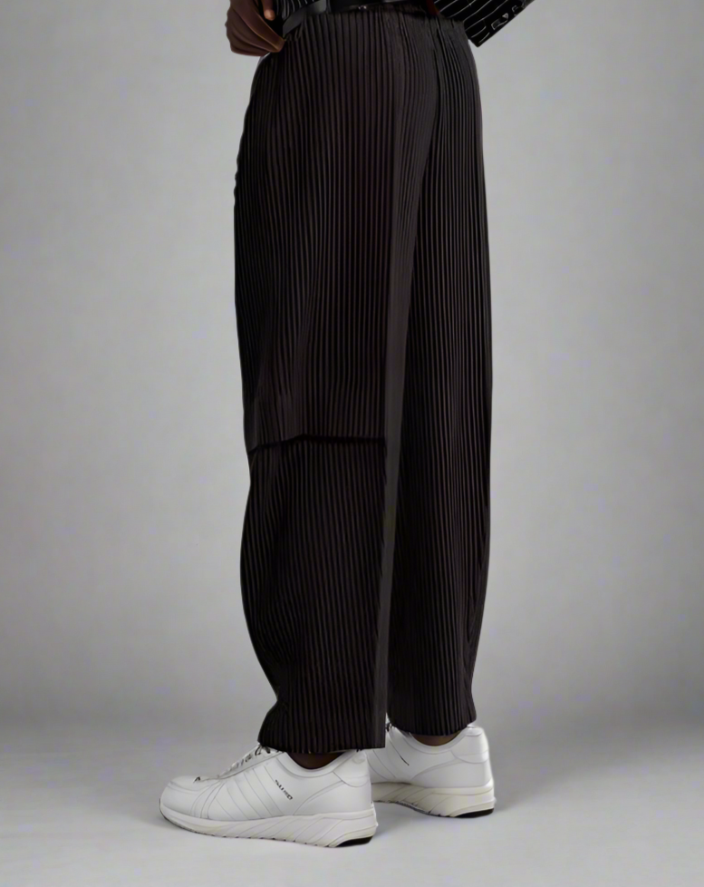 Leon | Pleated Cargo Pants