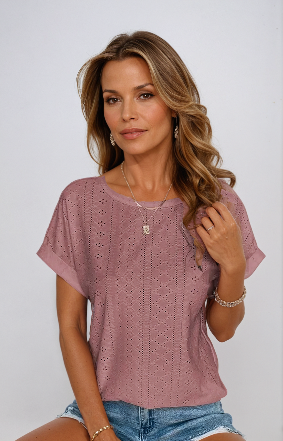 Frida | Casual Eyelet Top