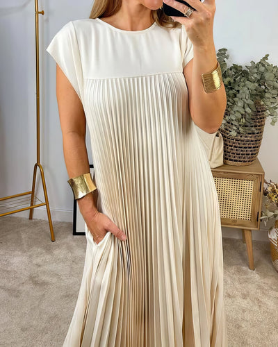 Aline | Sleeveless pleated dress